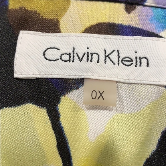 Calvin Klein Silky Gorgeous Button Down Blouse - Picture 2 of 8